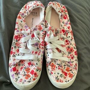 Women’s Size 8 shoes $10 Good used Condition